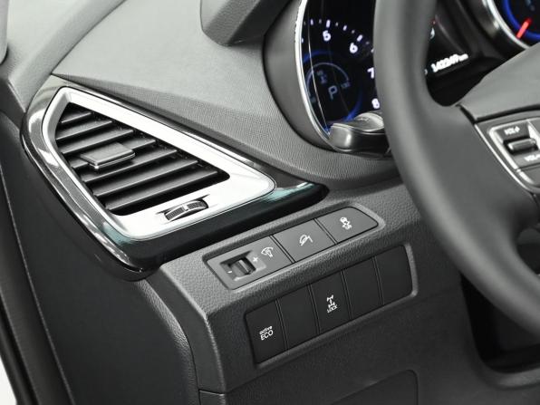 Hyundai Santa Fe III с пробегом 2014 года, цена 1 549 000 рублей, 142000 км, внедорожник, Автокод Объявления