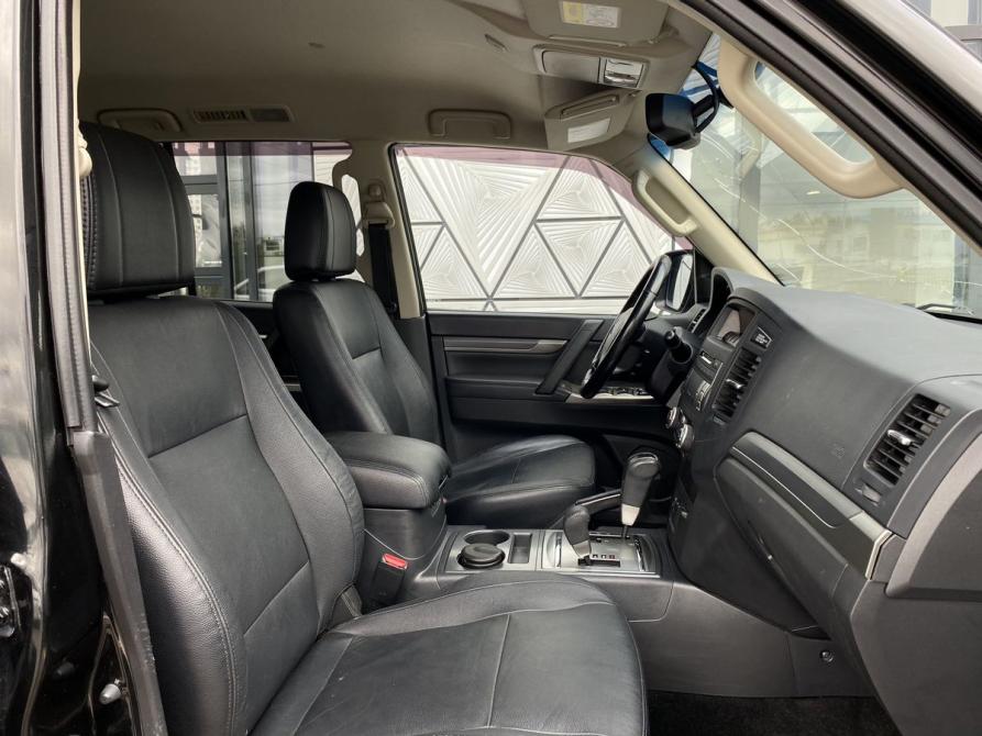 Mitsubishi Pajero IV Рестайлинг 1 Москва  - изображение 22