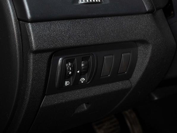 Renault Megane III Рестайлинг с пробегом 2013 года, цена 640 000 рублей, 208000 км, хэтчбек, Автокод Объявления