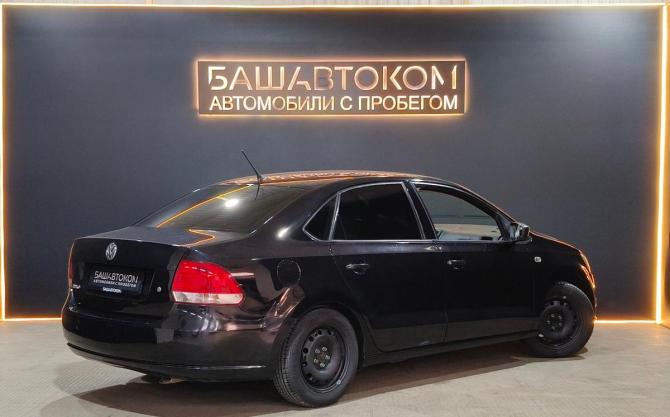 Volkswagen Polo V с пробегом 2013 года, цена 550 000 рублей, 285537 км, седан, Автокод Объявления