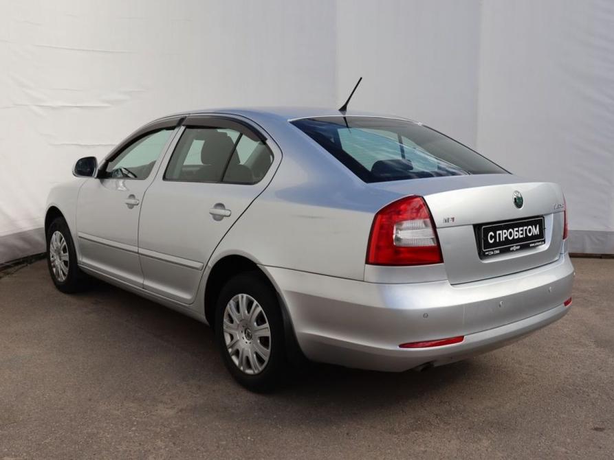 Skoda Octavia II (A5) Рестайлинг Москва  - изображение 6