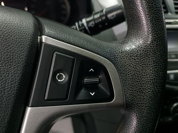 Hyundai Solaris I Рестайлинг с пробегом 2015 года, цена 1 080 000 рублей, 117410 км, хэтчбек, Автокод Объявления