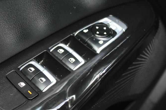 Kia K5 III с пробегом 2022 года, цена 2 555 000 рублей, 79000 км, седан, Автокод Объявления