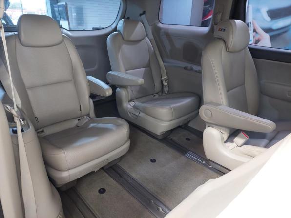 Kia Carnival III с пробегом 2019 года, цена 2 690 000 рублей, 157500 км, минивэн, Автокод Объявления
