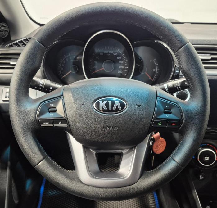 Kia Rio III Воронеж  - изображение 11