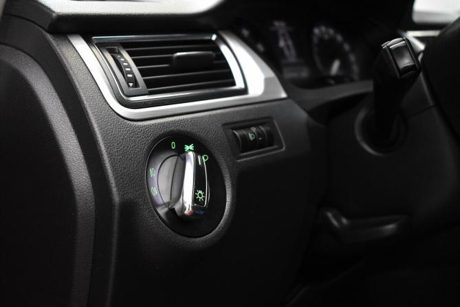 Skoda Rapid I с пробегом 2014 года, цена 810 000 рублей, 205732 км, лифтбек, Автокод Объявления