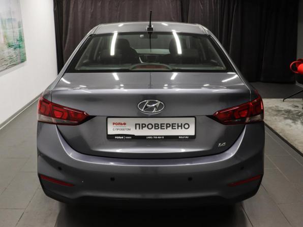 Hyundai Solaris II с пробегом 2017 года, цена 1 135 000 рублей, 176780 км, седан, Автокод Объявления