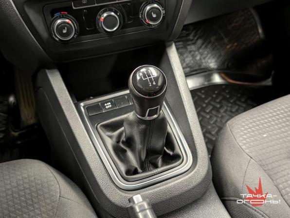 Volkswagen Jetta VI Рестайлинг с пробегом 2014 года, цена 1 098 000 рублей, 131000 км, седан, Автокод Объявления