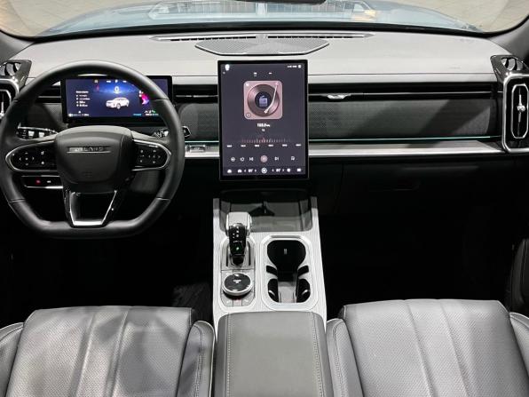 Jaecoo J7 I Рестайлинг с пробегом 2026 года, цена 2 920 000 рублей, 1900 км, внедорожник, Автокод Объявления