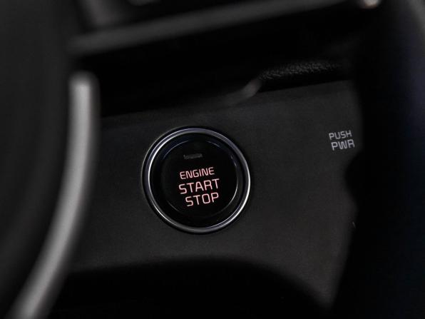 Kia Sportage IV Рестайлинг с пробегом 2018 года, цена 2 195 000 рублей, 81824 км, внедорожник, Автокод Объявления