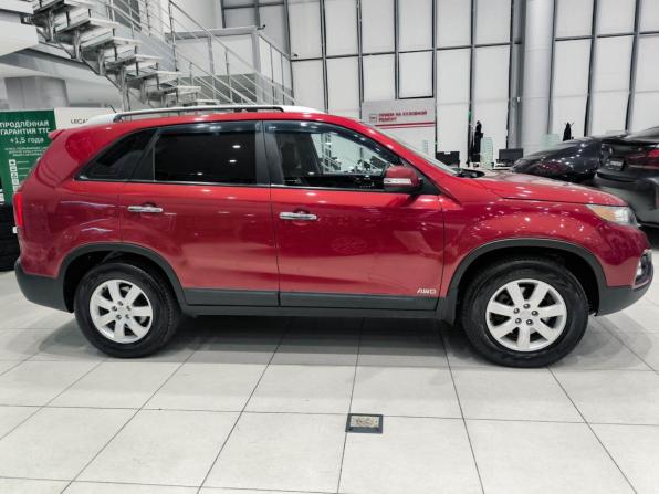 Kia Sorento II с пробегом 2011 года, цена 1 050 000 рублей, 288299 км, внедорожник, Автокод Объявления