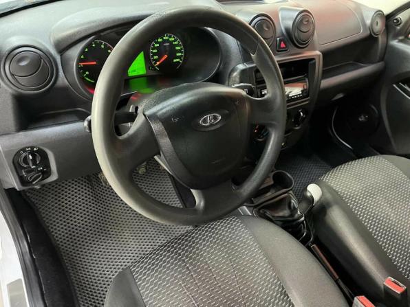 Lada (ВАЗ) Granta I с пробегом 2017 года, цена 340 000 рублей, 122151 км, седан, Автокод Объявления