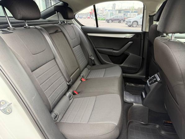 Skoda Octavia III (A7) с пробегом 2017 года, цена 1 365 000 рублей, 143100 км, лифтбек, Автокод Объявления