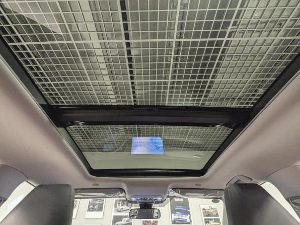 Toyota RAV4 VI (XA60) с пробегом 2025 года, цена 4 799 500 рублей, 10 км, внедорожник, Автокод Объявления