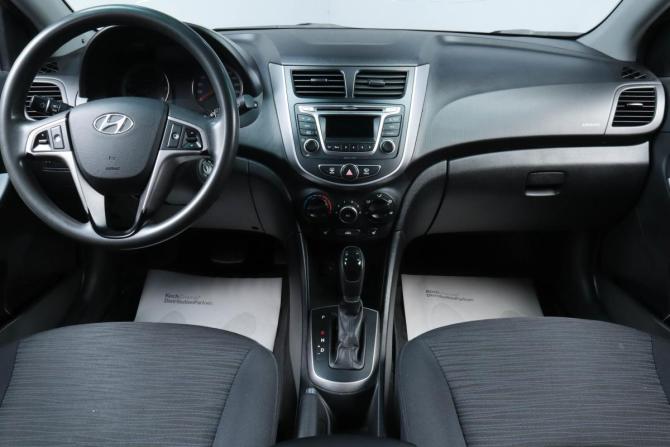 Hyundai Solaris I Рестайлинг с пробегом 2014 года, цена 989 000 рублей, 128801 км, хэтчбек, Автокод Объявления