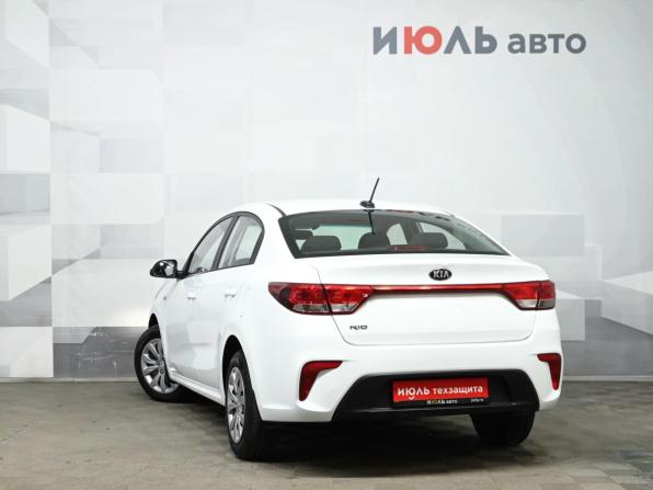 Kia Rio IV с пробегом 2018 года, цена 1 440 000 рублей, 90008 км, седан, Автокод Объявления