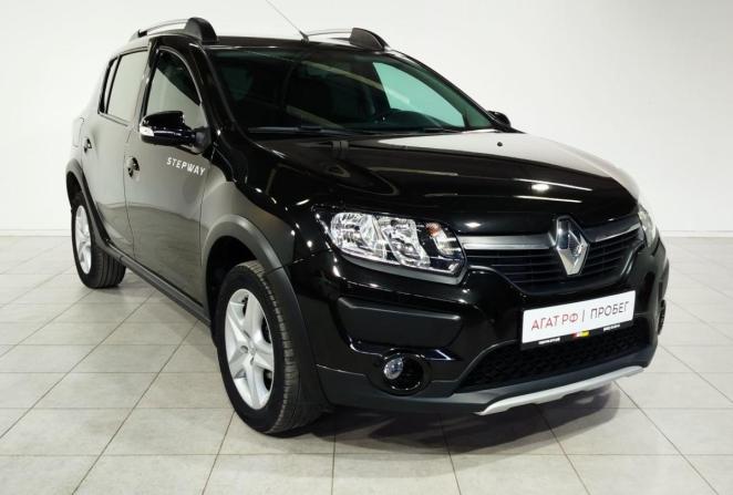 Renault Sandero II с пробегом 2016 года, цена 1 317 000 рублей, 52492 км, хэтчбек, Автокод Объявления