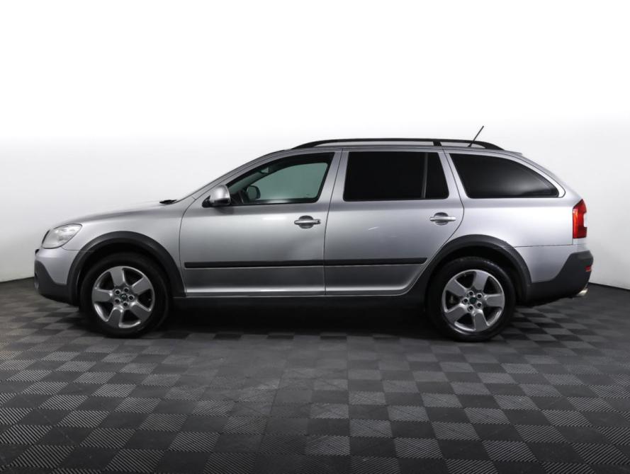 Skoda Octavia II (A5) Рестайлинг Москва  - изображение 8