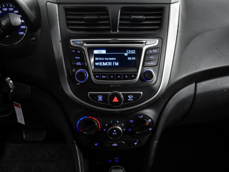 Hyundai Solaris I Рестайлинг Санкт-Петербург  - изображение 17