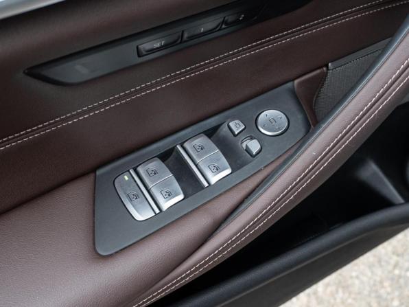 BMW 5 серии VII (G30/G31/G38) Рестайлинг с пробегом 2020 года, цена 4 800 000 рублей, 69058 км, седан, Автокод Объявления