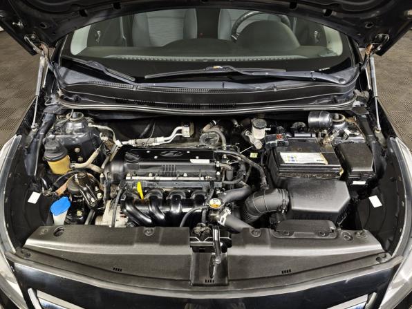 Hyundai Solaris I Рестайлинг с пробегом 2016 года, цена 849 000 рублей, 123029 км, седан, Автокод Объявления