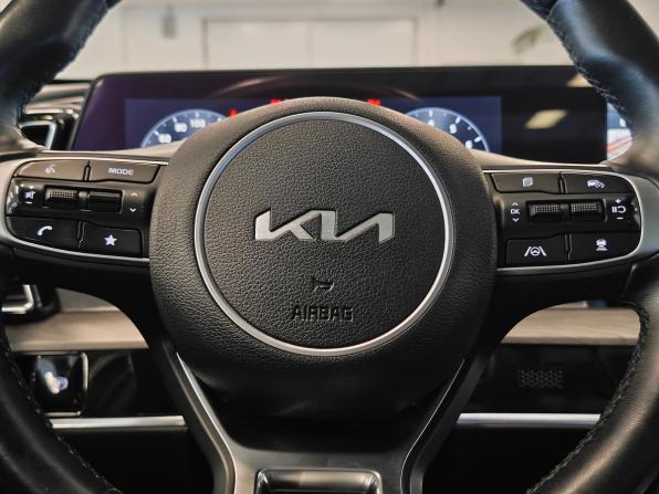 Kia Sportage V с пробегом 2023 года, цена 3 590 000 рублей, 49615 км, внедорожник, Автокод Объявления