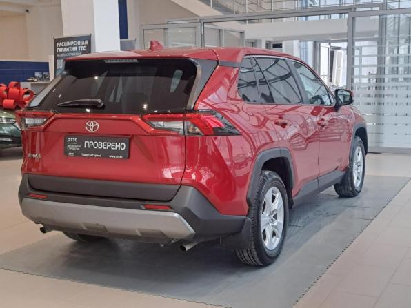 Toyota RAV4 V (XA50) с пробегом 2021 года, цена 2 649 000 рублей, 112318 км, внедорожник, Автокод Объявления