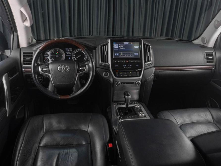 Toyota Land Cruiser 200 Series Рестайлинг 2 Тюмень  - изображение 11