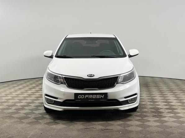 Kia Rio III Рестайлинг с пробегом 2017 года, цена 929 900 рублей, 178621 км, хэтчбек, Автокод Объявления