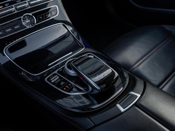 Mercedes-Benz E-Класс AMG V (W213) с пробегом 2017 года, цена 3 699 000 рублей, 214643 км, седан, Автокод Объявления