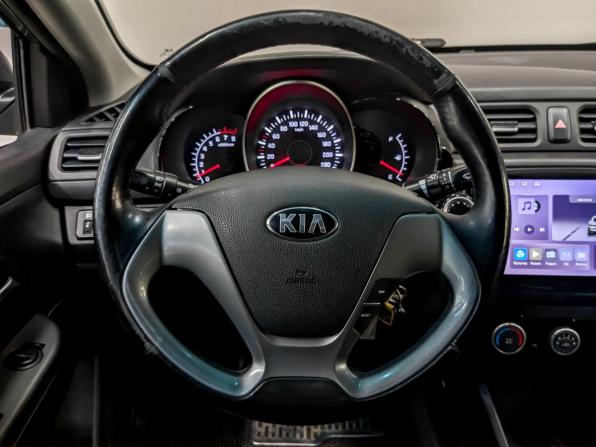 Kia Rio III Рестайлинг с пробегом 2015 года, цена 950 000 рублей, 113903 км, седан, Автокод Объявления