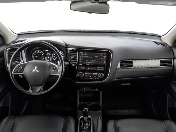 Mitsubishi Outlander III Рестайлинг с пробегом 2014 года, цена 1 710 000 рублей, 210200 км, внедорожник, Автокод Объявления