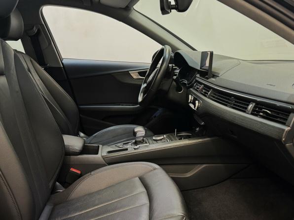 Audi A4 V (B9) с пробегом 2019 года, цена 2 200 000 рублей, 108952 км, седан, Автокод Объявления