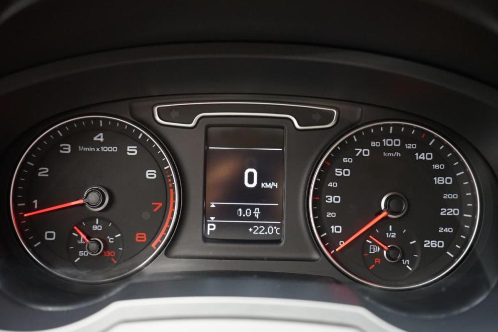 Audi Q3 I (8U) Крым  - изображение 16