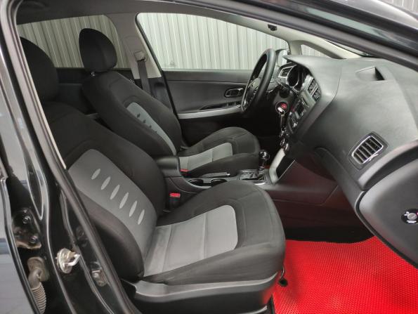 Kia Ceed II с пробегом 2014 года, цена 890 000 рублей, 155000 км, хэтчбек, Автокод Объявления
