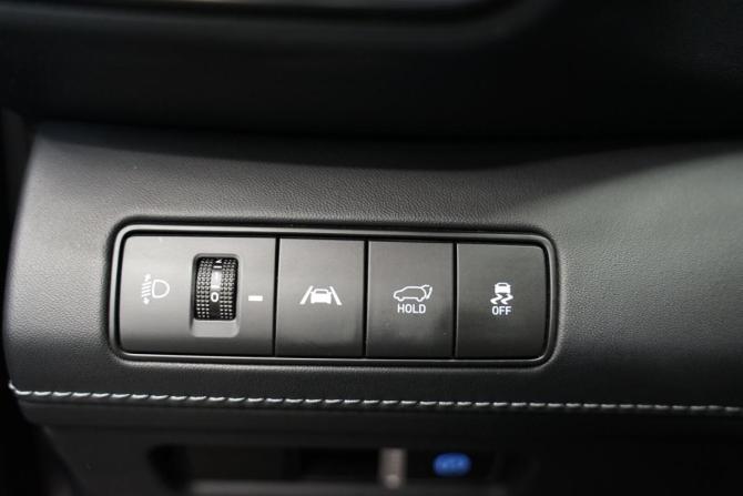 Hyundai Santa Fe IV Рестайлинг с пробегом 2022 года, цена 4 390 000 рублей, 67000 км, внедорожник, Автокод Объявления