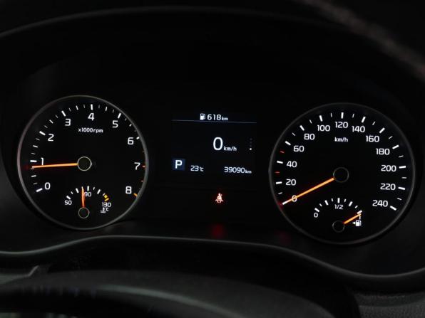 Kia Sportage IV Рестайлинг с пробегом 2019 года, цена 2 675 000 рублей, 39090 км, внедорожник, Автокод Объявления