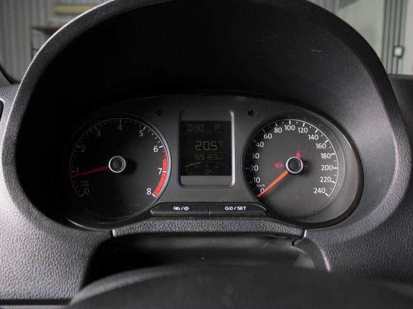 Volkswagen Polo V Рестайлинг с пробегом 2019 года, цена 1 250 000 рублей, 159500 км, седан, Автокод Объявления