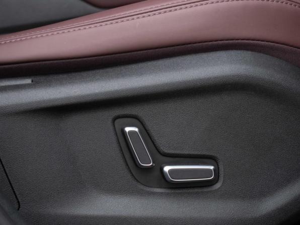 Geely Monjaro I с пробегом 2022 года, цена 3 100 000 рублей, 18600 км, внедорожник, Автокод Объявления