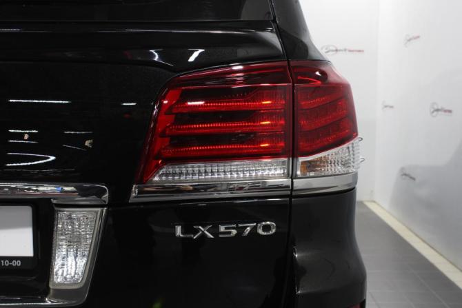Lexus LX III Рестайлинг с пробегом 2013 года, цена 5 700 000 рублей, 171628 км, внедорожник, Автокод Объявления