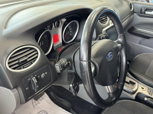 Ford Focus II Рестайлинг с пробегом 2010 года, цена 625 000 рублей, 138670 км, седан, Автокод Объявления