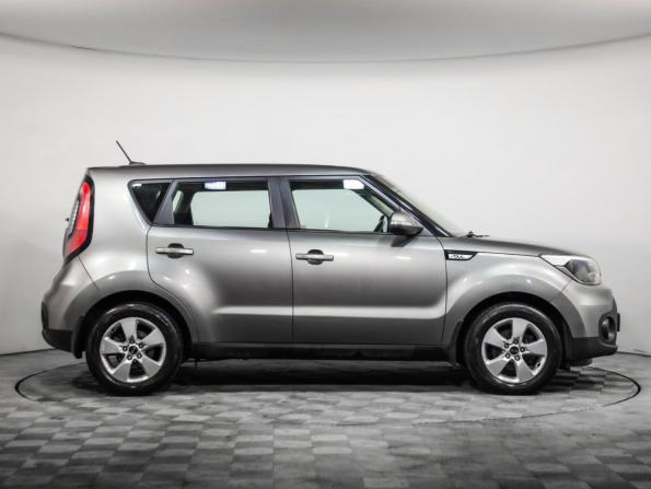 Kia Soul II Рестайлинг с пробегом 2017 года, цена 1 249 000 рублей, 231256 км, хэтчбек, Автокод Объявления