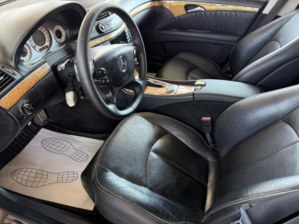 Mercedes-Benz E-Класс III (W211 S211) Рестайлинг с пробегом 2008 года, цена 900 000 рублей, 246054 км, седан, Автокод Объявления