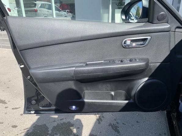 Mazda 6 II (GH) Рестайлинг с пробегом 2011 года, цена 915 000 рублей, 208033 км, седан, Автокод Объявления