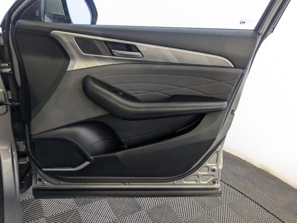 Haval F7x I Рестайлинг с пробегом 2022 года, цена 1 700 000 рублей, 134962 км, внедорожник, Автокод Объявления