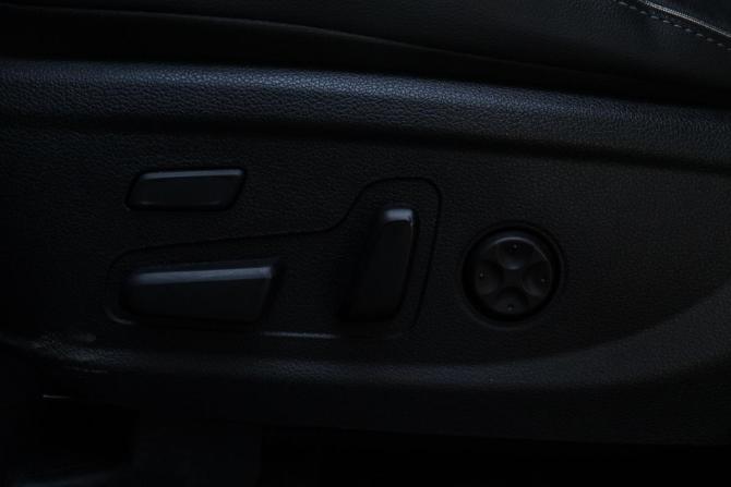 Hyundai Santa Fe IV Рестайлинг с пробегом 2022 года, цена 3 850 000 рублей, 90467 км, внедорожник, Автокод Объявления