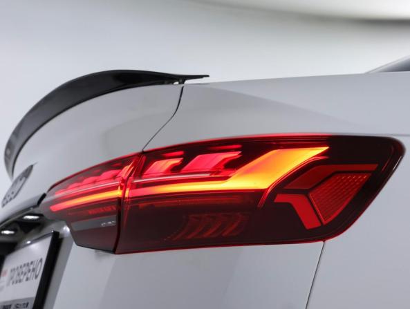 Audi A4 V (B9) Рестайлинг с пробегом 2021 года, цена 3 431 000 рублей, 142402 км, седан, Автокод Объявления