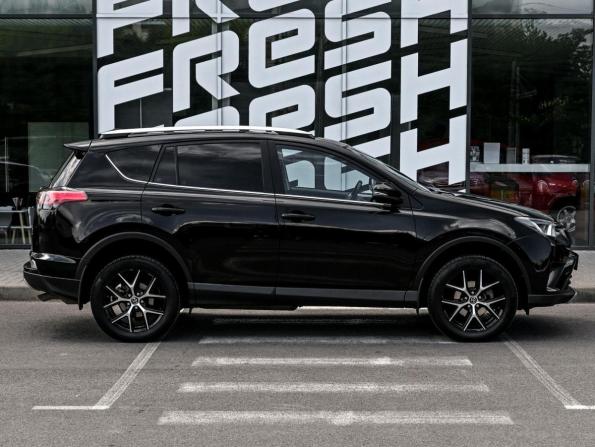 Toyota RAV4 IV (XA40) Рестайлинг с пробегом 2017 года, цена 2 130 000 рублей, 187439 км, внедорожник, Автокод Объявления