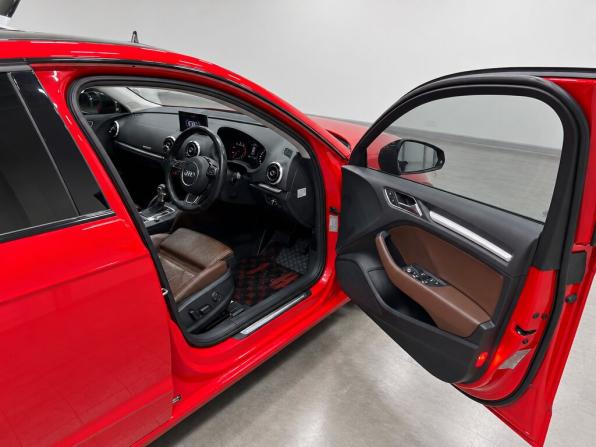 Audi A3 III (8V) с пробегом 2014 года, цена 1 799 000 рублей, 109195 км, хэтчбек, Автокод Объявления