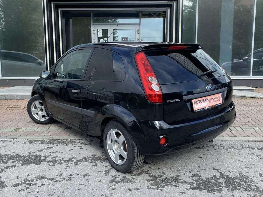 Ford Fiesta Mk5 Екатеринбург  - изображение 8